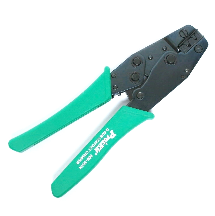 Pince à sertir pour connecteurs D-SUB